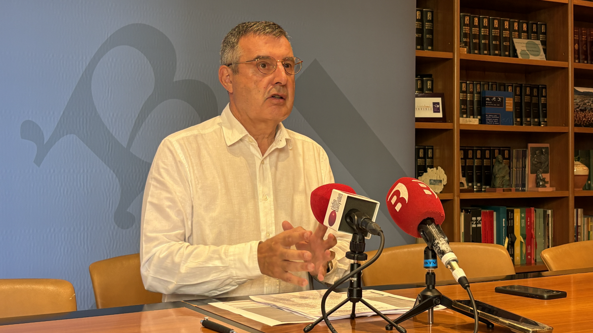 L'alcalde ha destacat el manteniment periòdic que l'OAC fa del padró en una atenció als mitjans.
